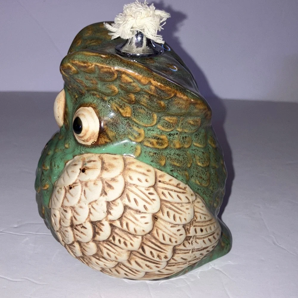 Whimsical Green and‎ Cream Owl Oil Lamp 5”